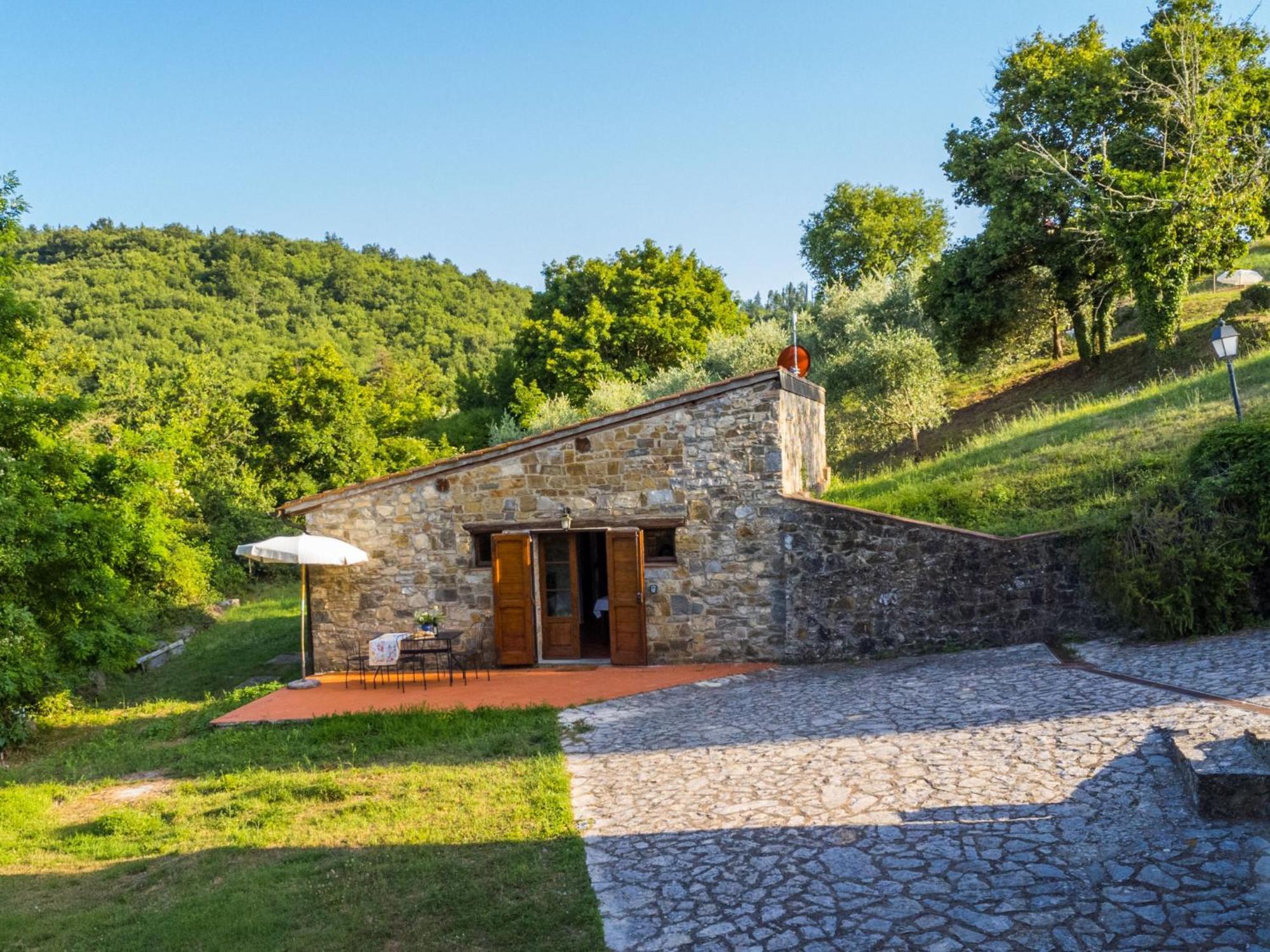 Holiday Home Cerretino - Tettoia By Interhome Castellina in Chianti Kültér fotó